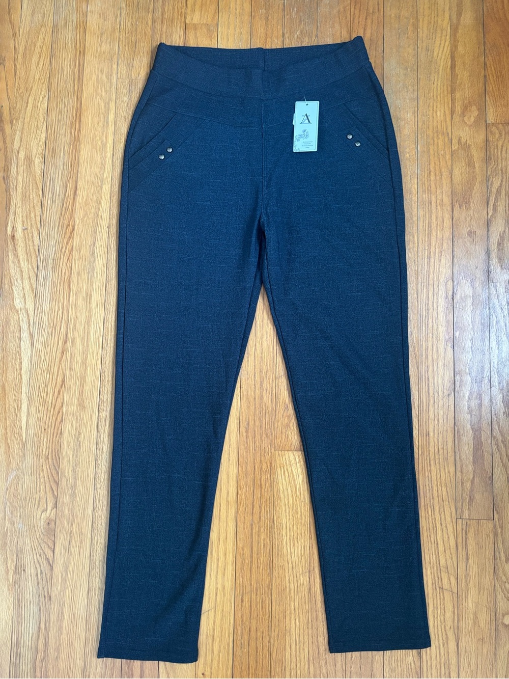 NWT Blue/Gray Cropped Ponte Knit Pull-On Pants